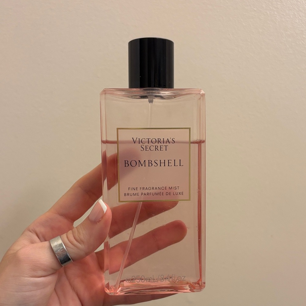 Victoria's Secret Bombshell Fragrance Mist
